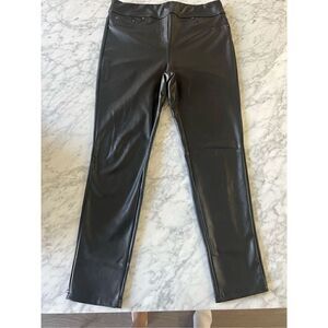 Laundry by Shelli Segal Faux Leather Pants Size M